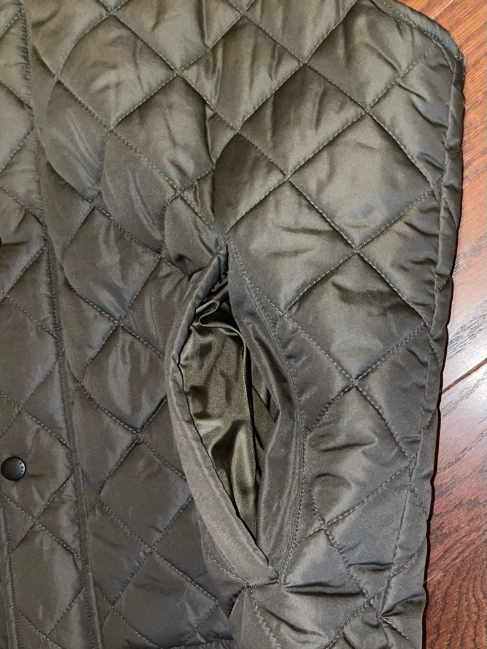 Cole Haan Quilted Green Vest with Stand Collar - Picture 14 of 14